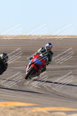 media/Jan-13-2024-SoCal Trackdays (Sat) [[9c032fe5aa]]/Bowl Exit Set 2 (1135am)/